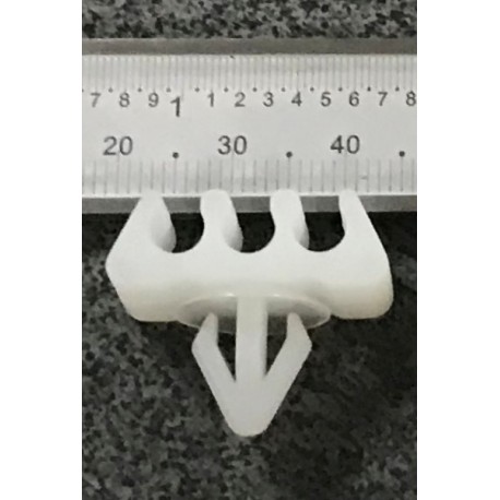 Caurules turētājs Quick Brake QWB