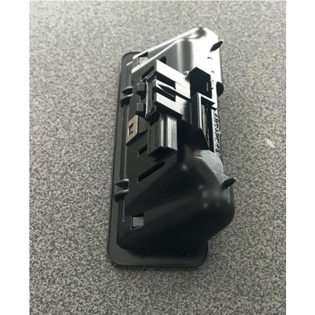 BMW X6 X1 E88 E90 E61 E70 E71 Bagāžas vāka atvēršanas poga  51247118158