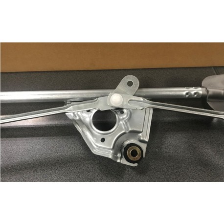 Mitsubishi Outlander 03-07 logu tīrītāja mehānisms priekšas bez motoriņa MR971836