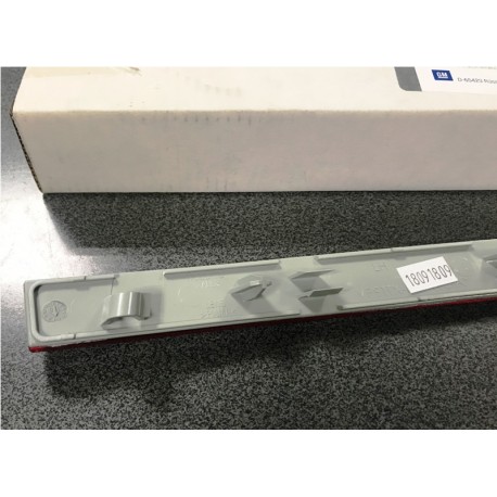 Opel Insignia 08-13 aizmugures atstarotājs L sarkans COMBI 22953325, 22950979