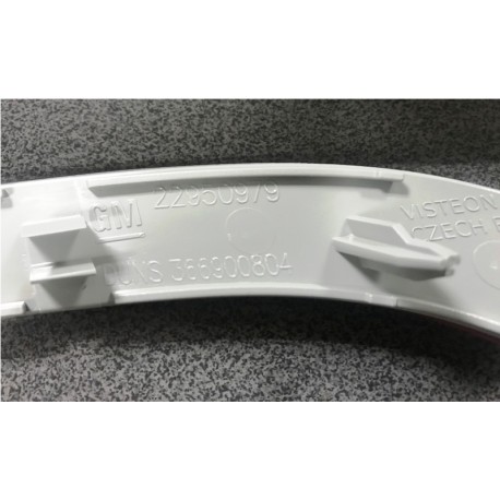 Opel Insignia 08-13 aizmugures atstarotājs L sarkans COMBI 22953325, 22950979