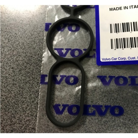 Volvo blīve pie eļļas filtra korpusa 8642421