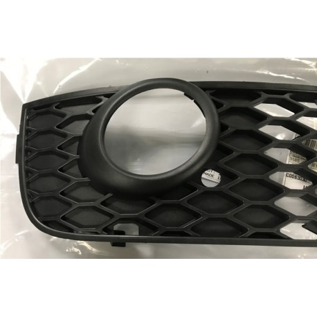 Audi A4 B6 S4 reste bamperi R 8E0807682C