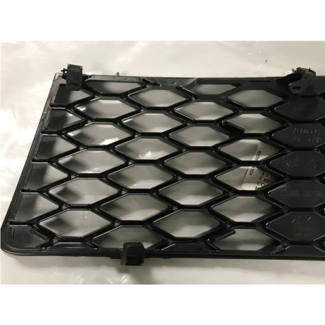 Audi A4 B6 S4 reste bamperi R 8E0807682C