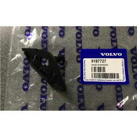 Volvo S70, V70, V70 XC bākas vāciņa stiprinājums 9187727