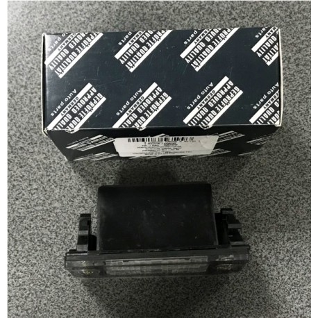 Audi A4 99-01 Numurzīmes apg. lukturis L, 8D9943021G