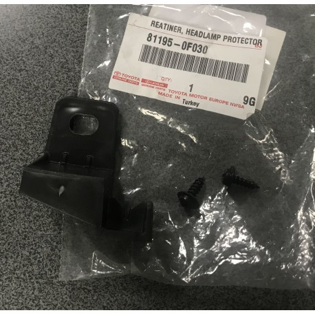 Totota Corolla Verso priekšējā lab. lutura apakšējais stiprinājums 811950F030