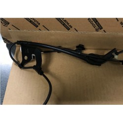 Toyota Hilux 15- priekšējais abs sensors R 895420K080 2