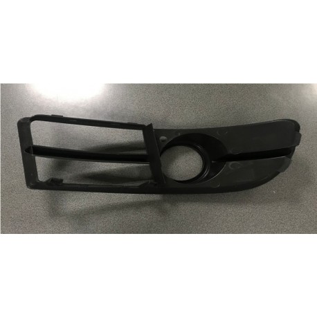 Audi A4 05-08 reste bamperī L S-Line 8E0807681F