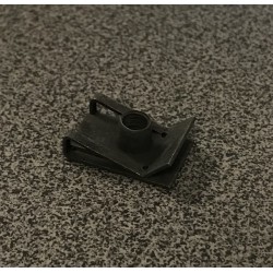 Audi uzgrieznis skrūvei 6MM N90168602 N90168604 0503201E...