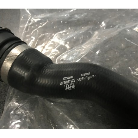 Opel Insignia 17-  dzesēšanas caurule 39060556