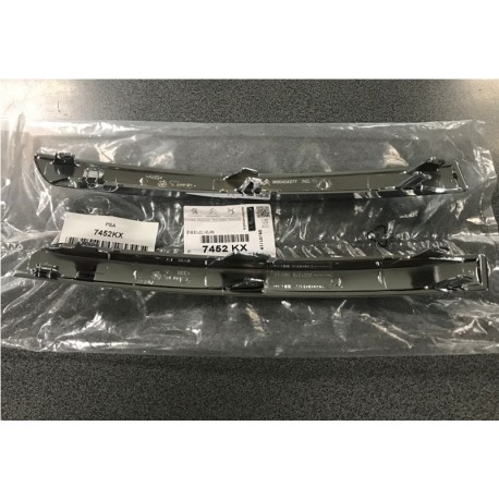Citroen C4 Picasso 06- pr. bampera restes...