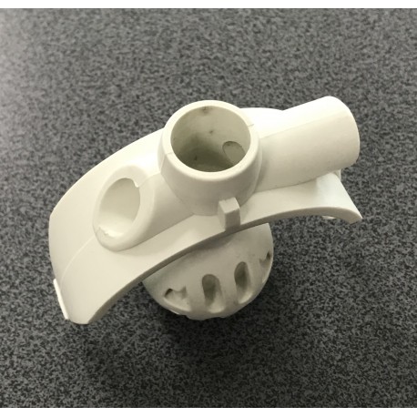 Audi 00, 80, 90, A4, A6, A8 Bukse, pārnesumu pārslēgšanas svira 893711118D