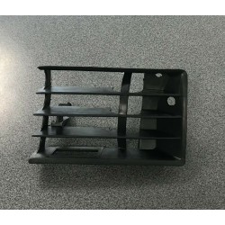 Audi 100 91-94 reste bamperī mazā ar miglas luktura...