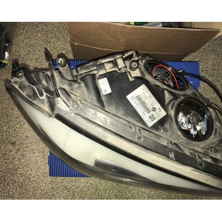 BMW F01 08-15 priekšējais R lukturis Bi-Xenon, D1S, H3, H8 ECE 63117228428, Lietots