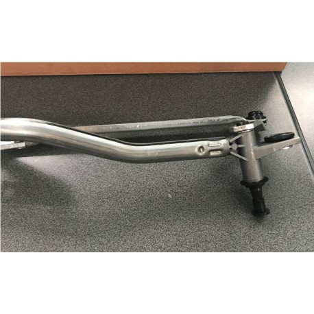 Audi A6 04- logu tīrītāja mehānisms priekšas...