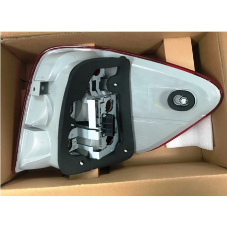 Mercedes W164 05-07 aizmugures lukturis L...