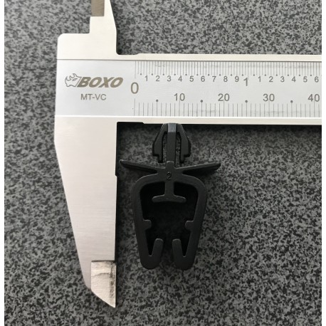 Caurules turētājs Quick Brake QWA