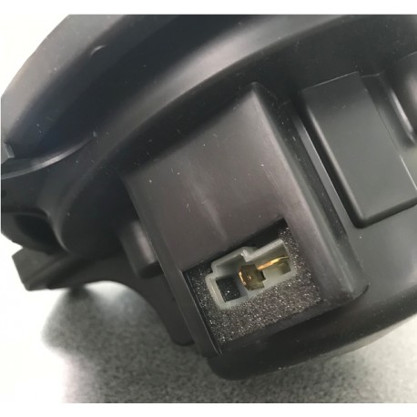 KIA Sorento 02-06 ventilators salona OEM 971093E000