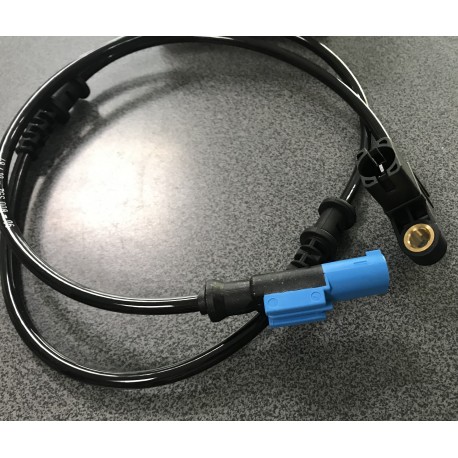 VW Crafter 06-16 nodilumu sensoru vads aizmugures. 2E0971173