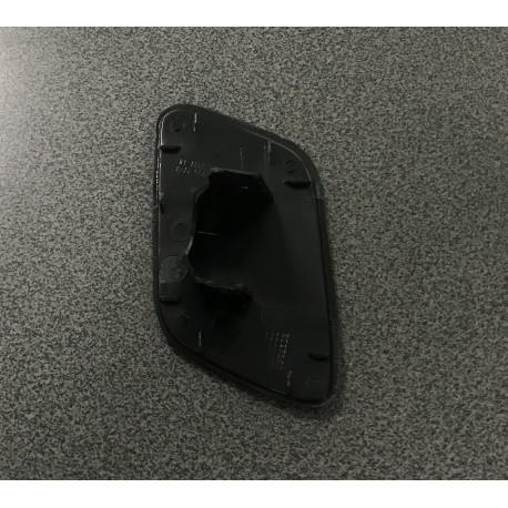 Audi A4 05-08 bampera vāciņš luktura mazgātājam R 8E0955276E