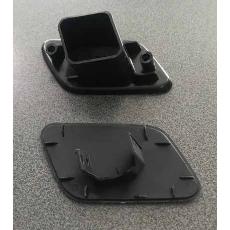 Audi A4 05-08 bampera vāciņš luktura mazgātājam L 8E0955275E