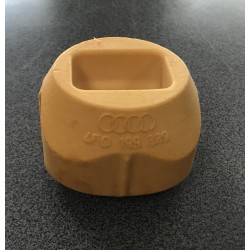 Audi A6 C6 motora stiprinājums 4F0199339