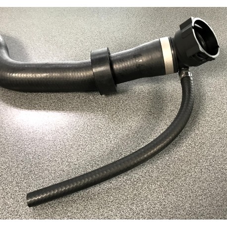 BMW E39 2.5D 3.0D dzesēšanas sistēmas caurule 11537785018