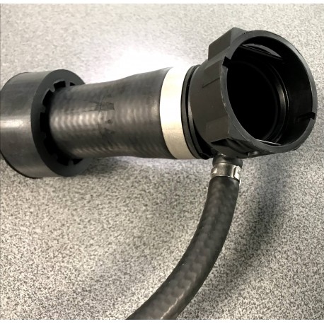 BMW E39 2.5D 3.0D dzesēšanas sistēmas caurule 11537785018