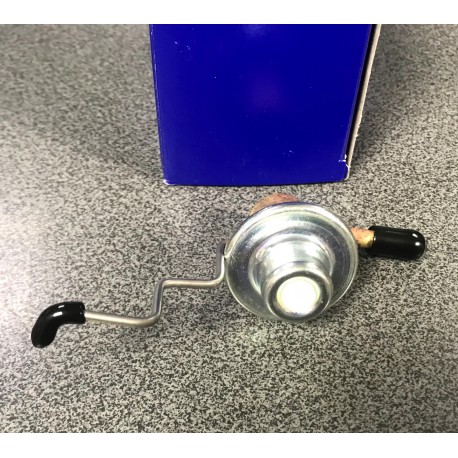 Volvo Autonomā apsildes sistēma spiediena regulātors OE daļa 3731100