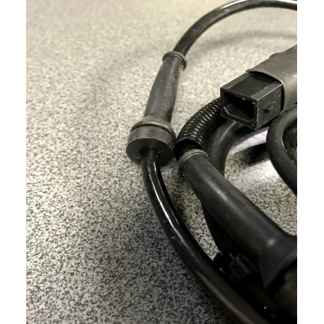 Audi A4 B6 B7 ABS sensors aizmugures L Autolog, 8E0927807C