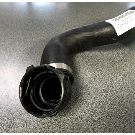 Mercedes 204 dzesēšanas caurule 2055017484