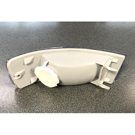 Audi 90 91-94 pagrieziens balts L, DJ Auto...