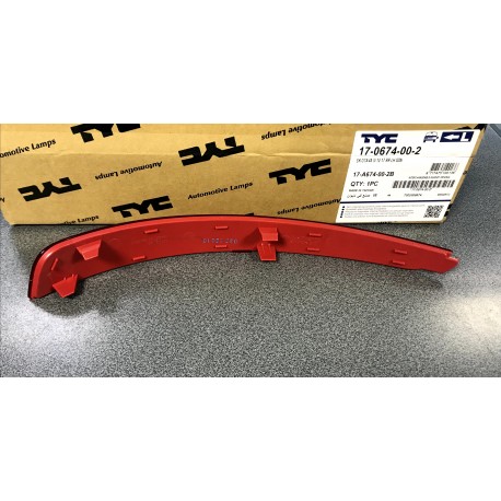 Škoda Octavia 13-17 aizmugures atstarotājs L sarkans TYC 5E5945105