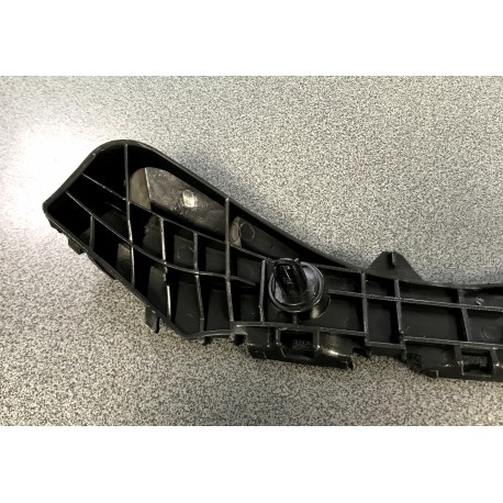 Toyota Auris 07-10 E15 aizmugures bampera kronšteins R 52575-12150, 5257512150