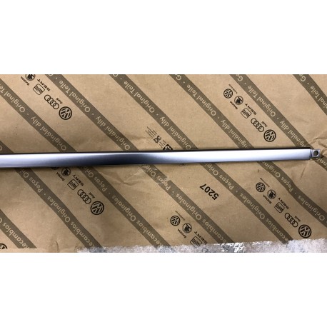 VW Passat 13- aizmugures modings ar Hromu 3G9853835A2ZZ