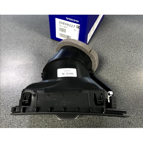 Volvo S60, V70, V70 XC ventilācijas reste 39898227