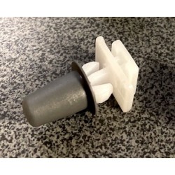 Opel Corsa Vectra moldinga klipsis 174854