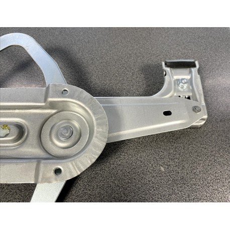 FORD FOCUS II, Kuga aizmugures logu pacēlājs R  meh. bez motora 1527970