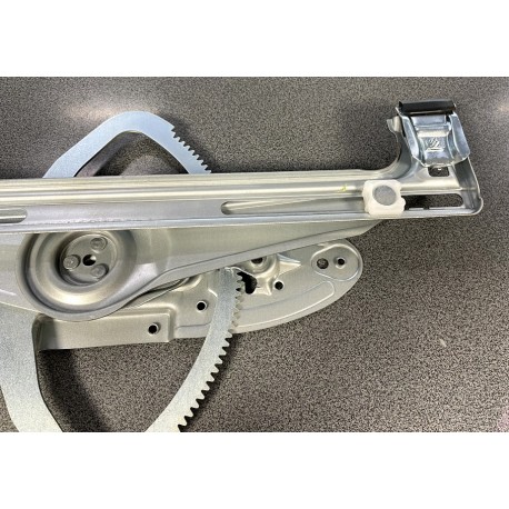 FORD FOCUS II, Kuga aizmugures logu pacēlājs R  meh. bez motora 1527970