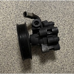 CHRYSLER 300C 3.5 Benz. stūres pastiprinātāja sūknis, lietots 2