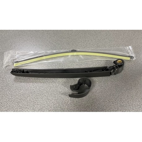 Audi A6 11-14 logu tīrītāja slotiņas turētājs aizmugures COMBI slotiņa 400MM