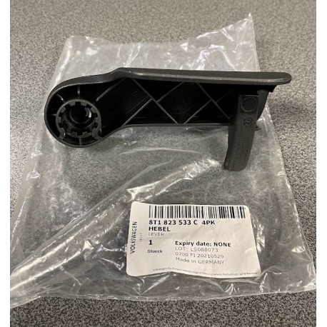 Audi A3 8V A4 B8 A5 A6 C7 A7 motora pārsega atvēršanas rokturis 8T1823533C4PK