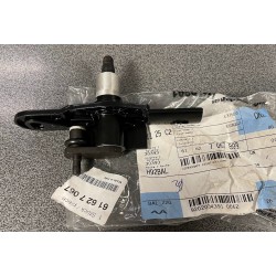 BMW E39 izmugures logu tīrītāja svira 61627067893 2