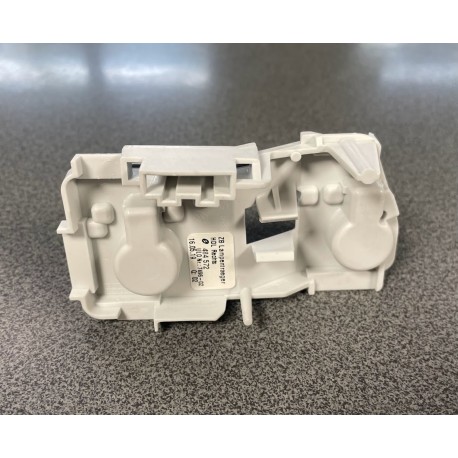 Audi A4 B7 Unversālim Spuldzes turētājs R 1014204, 8E9945258D