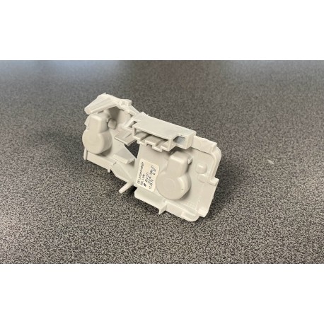 Audi A4 B7 Unversālim Spuldzes turētājs R 1014204, 8E9945258D