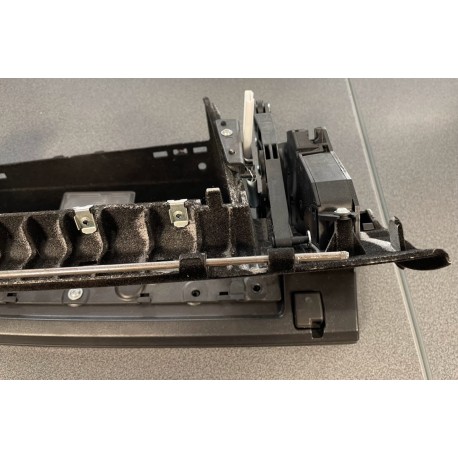 BMW X5 E70 08-13 cimdu nodalījums 9177780-01