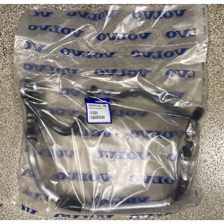 Volvo Kartera ventilācijas caurule 30757132