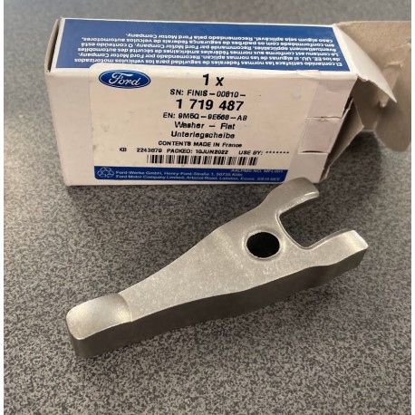 FORD C-MAX II, FOCUS III, GALAXY II sprauslas piespiedējs 1719487