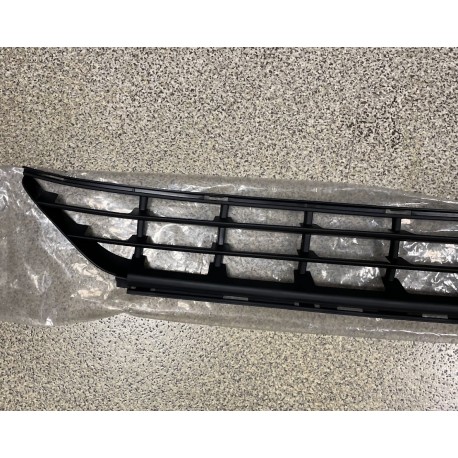 Volvo XC60 13-17 reste bamperī 31323774